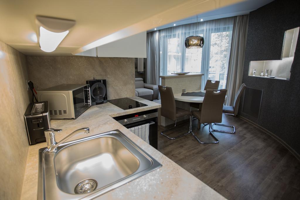 All Seasons Apartment Boedapest Buitenkant foto